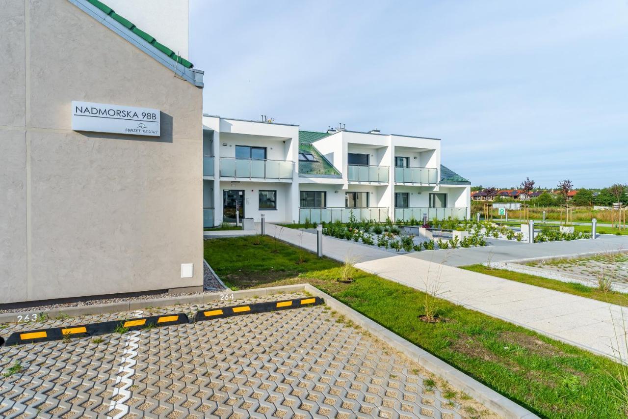 Sunset Resort Iv, Nadmorska 98B Грзибово Экстерьер фото